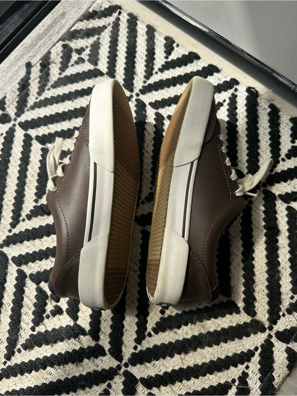 Boys Brown Sperry Shoes size 2